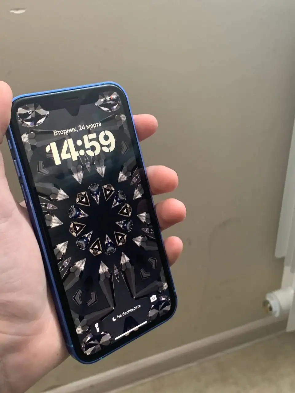 Продам iPhone XR с проблемами - Смартфоны (Электроника) в Саранск