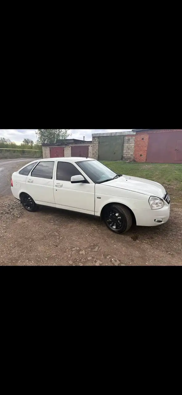 Продам Ладу Приору с сигнализацией и музыкой - Легковые автомобили (Авто) в Саранск