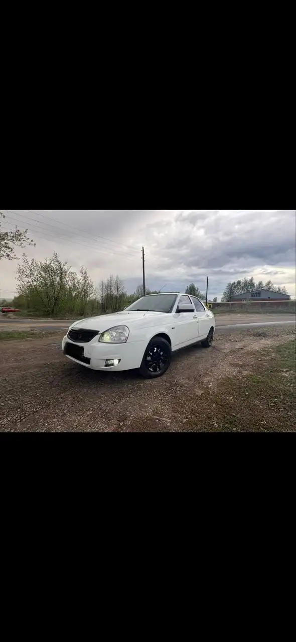 Продам Ладу Приору с сигнализацией и музыкой - Легковые автомобили (Авто) в Саранск