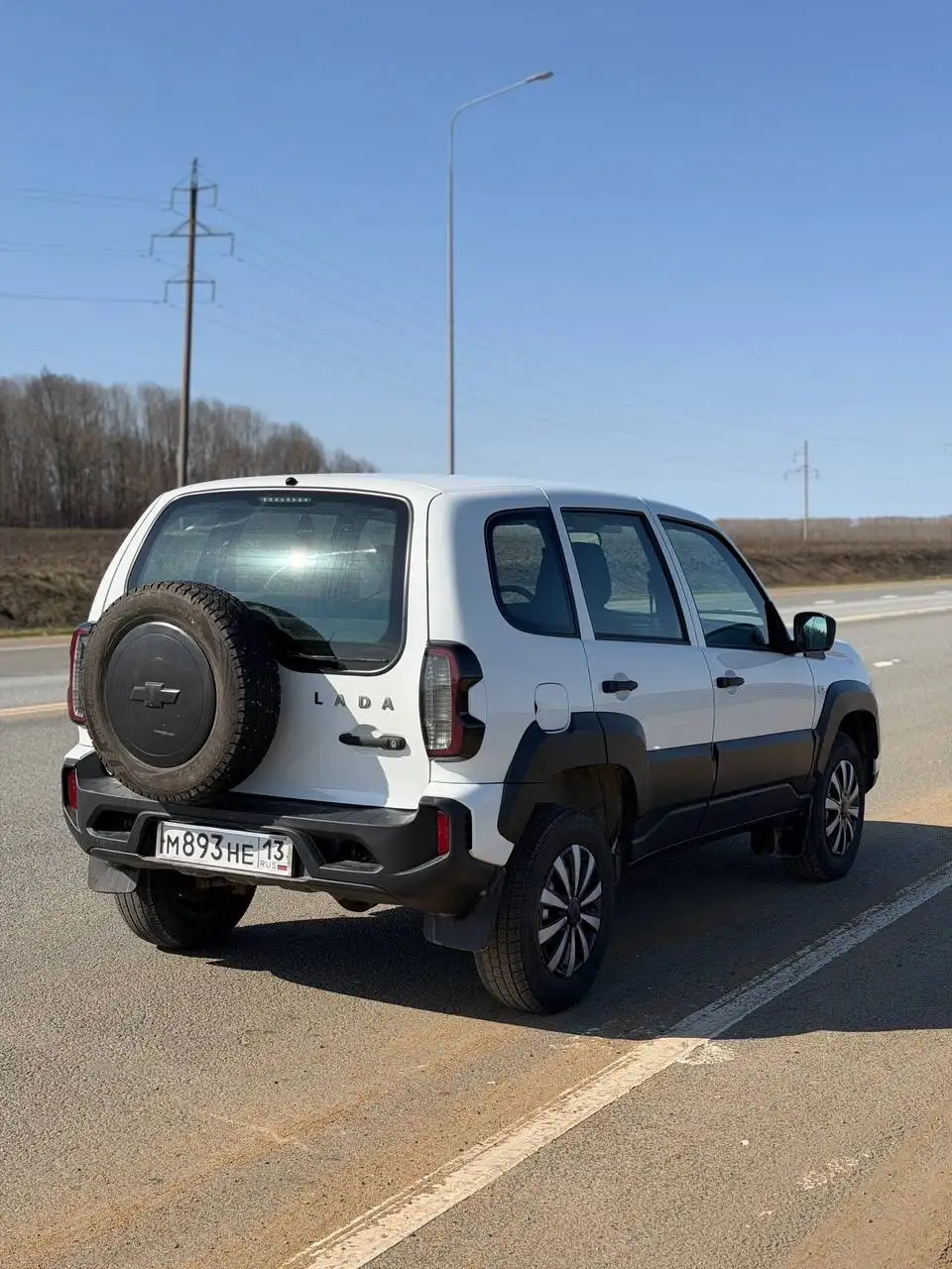 Нива тревел 2022 года в хорошем состоянии - Нива тревел (Авто) в Рузаевка