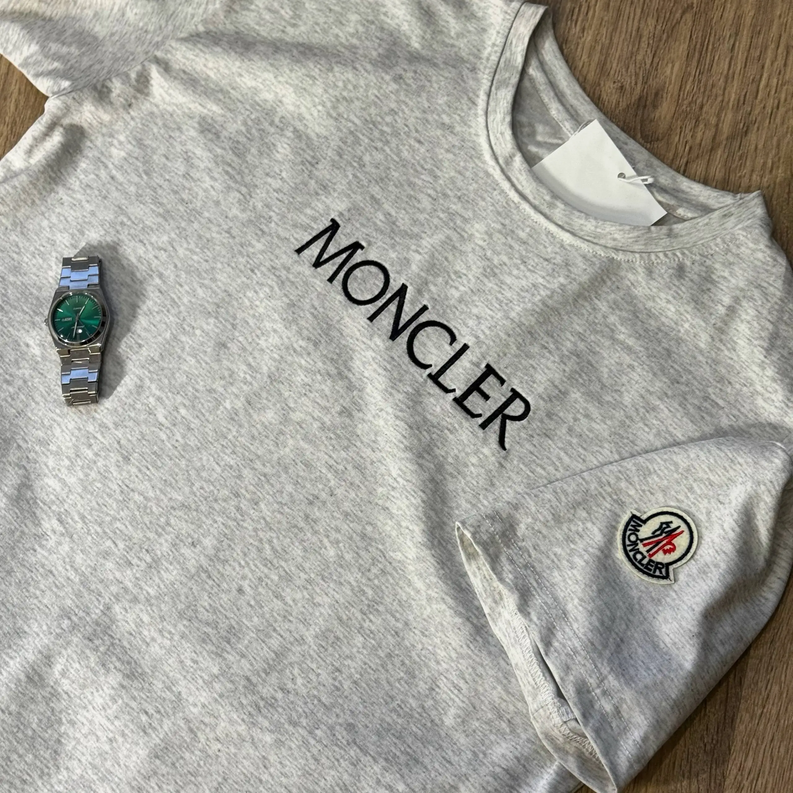 Футболка Moncler - Футболки (Одежда) в Саранск