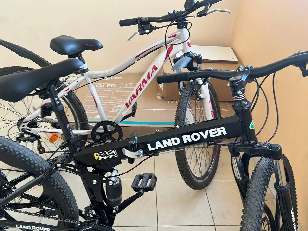 Продам Land Rover - Внедорожник (Авто) в Саранск