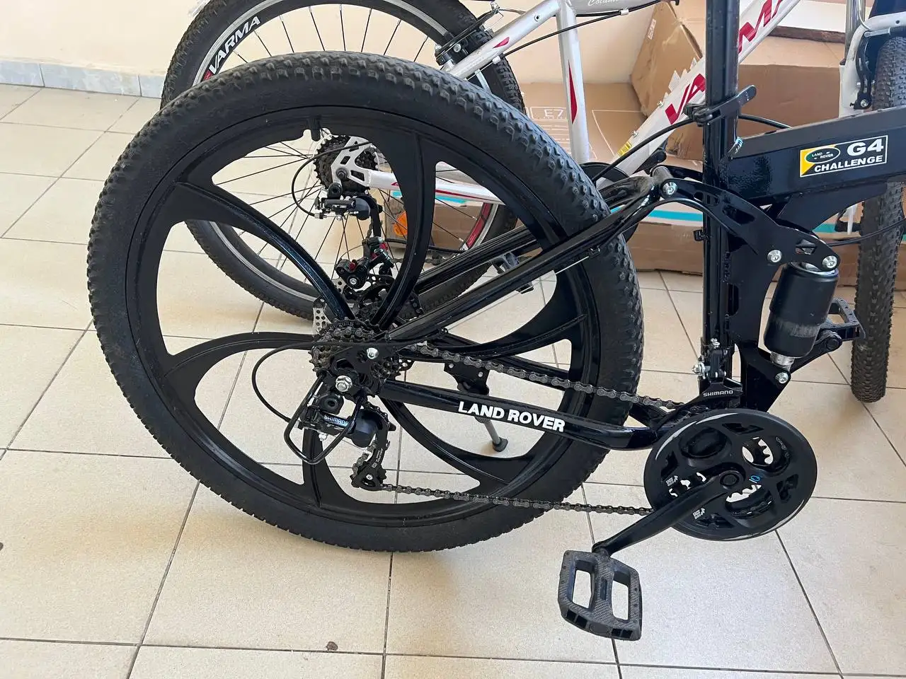 Продам Land Rover - Внедорожник (Авто) в Саранск