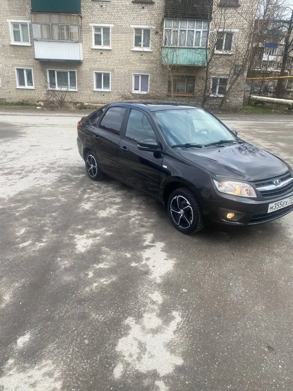 Лада Гранта лифтбек - Легковые автомобили (Авто) в Саранск