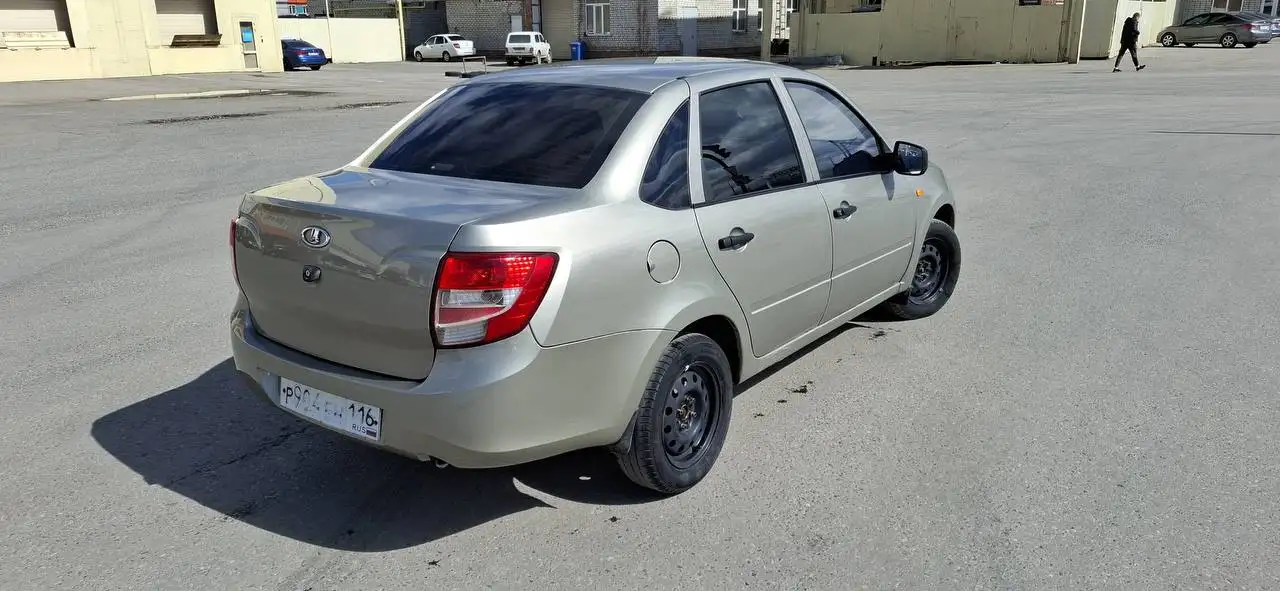 Автомобиль ВАЗ 2012 г.в. - Легковые автомобили (Авто) в Саранск