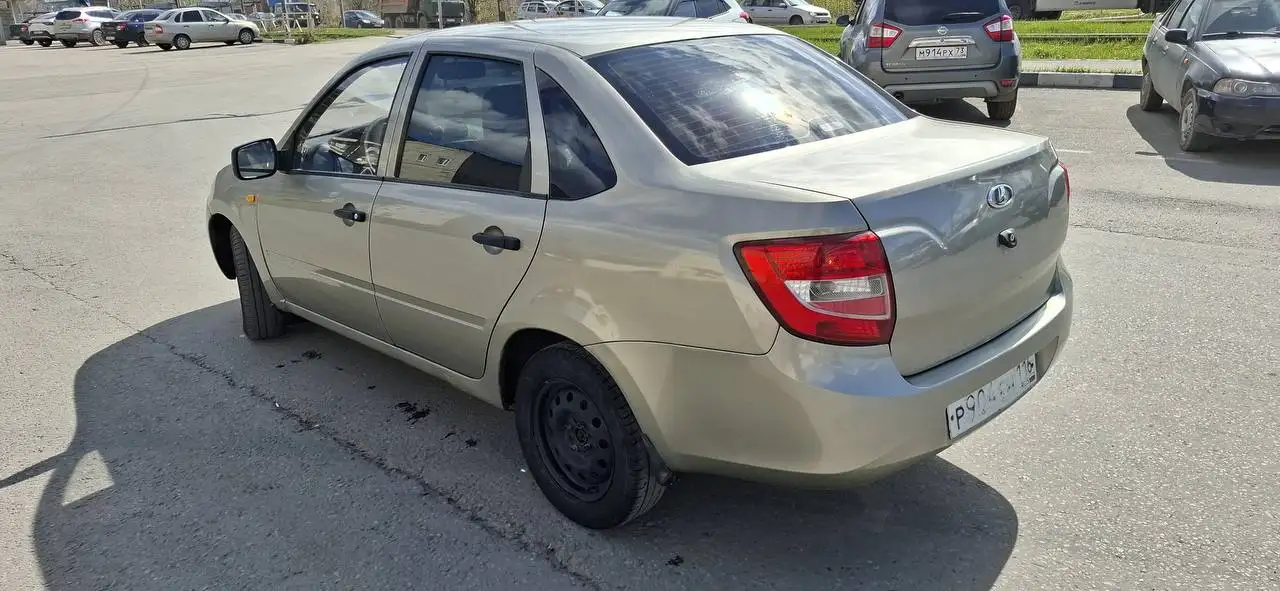 Автомобиль ВАЗ 2012 г.в. - Легковые автомобили (Авто) в Саранск