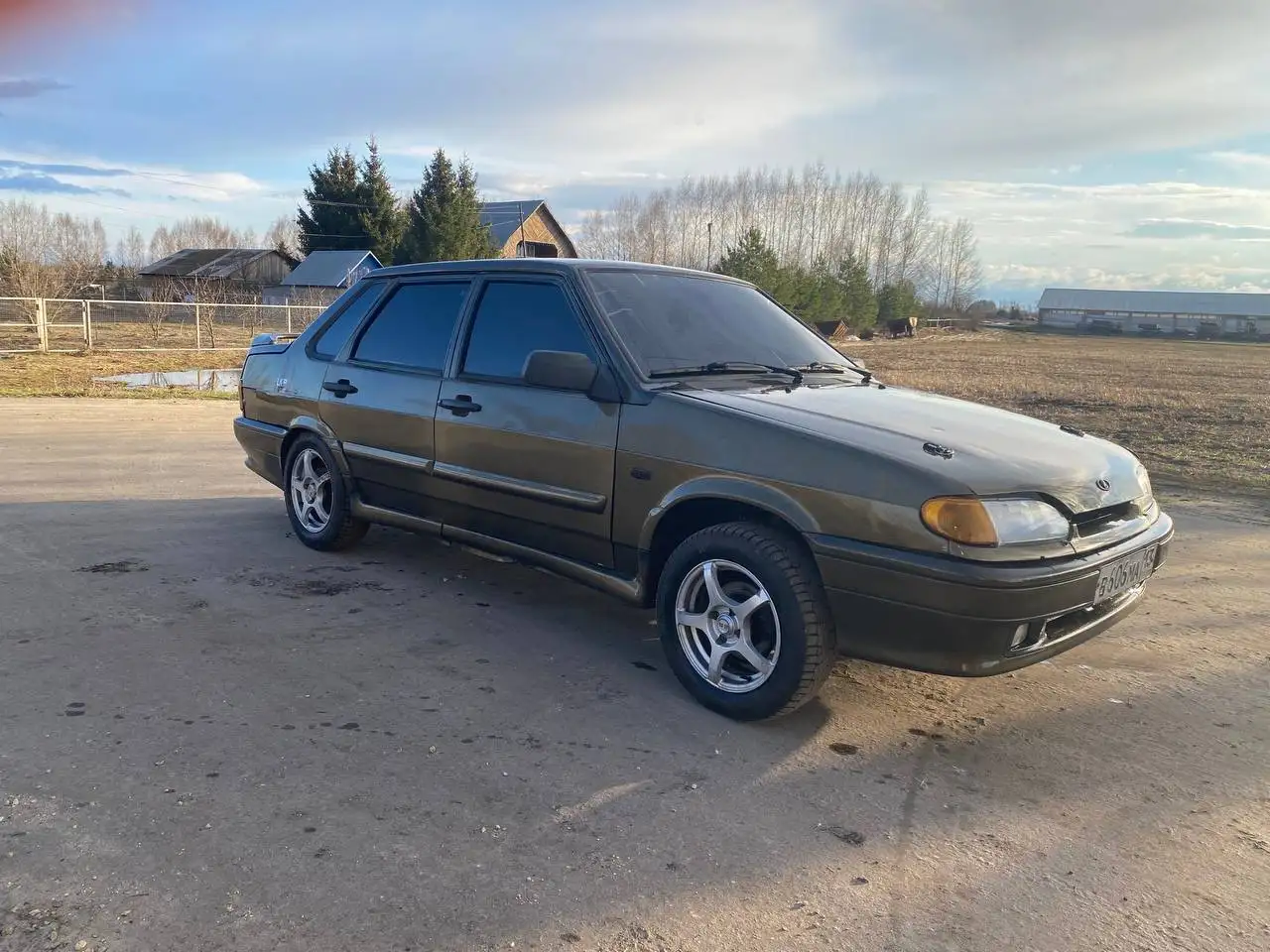 Ваз 2115 2004 год - Легковые автомобили (Авто) в Зубова Поляна