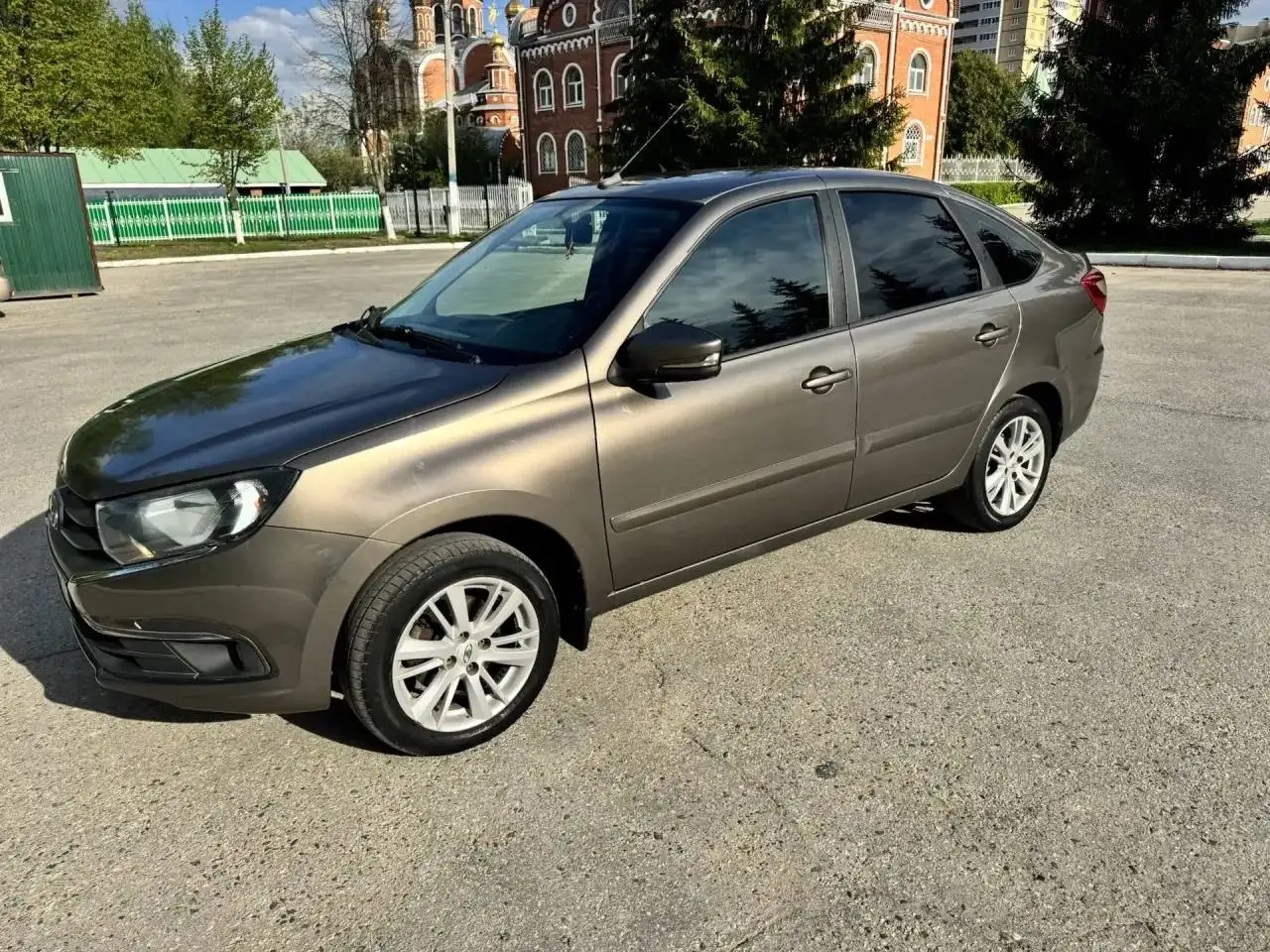 LADA Granta 2020 в комплектации Luxe Prestige - Легковые автомобили (Авто) в Саранск