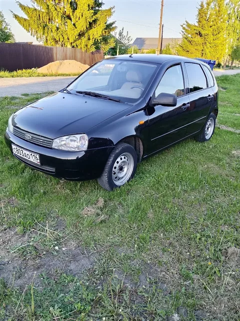 Лада Калина хэтчбэк - Легковые автомобили в Саранск
