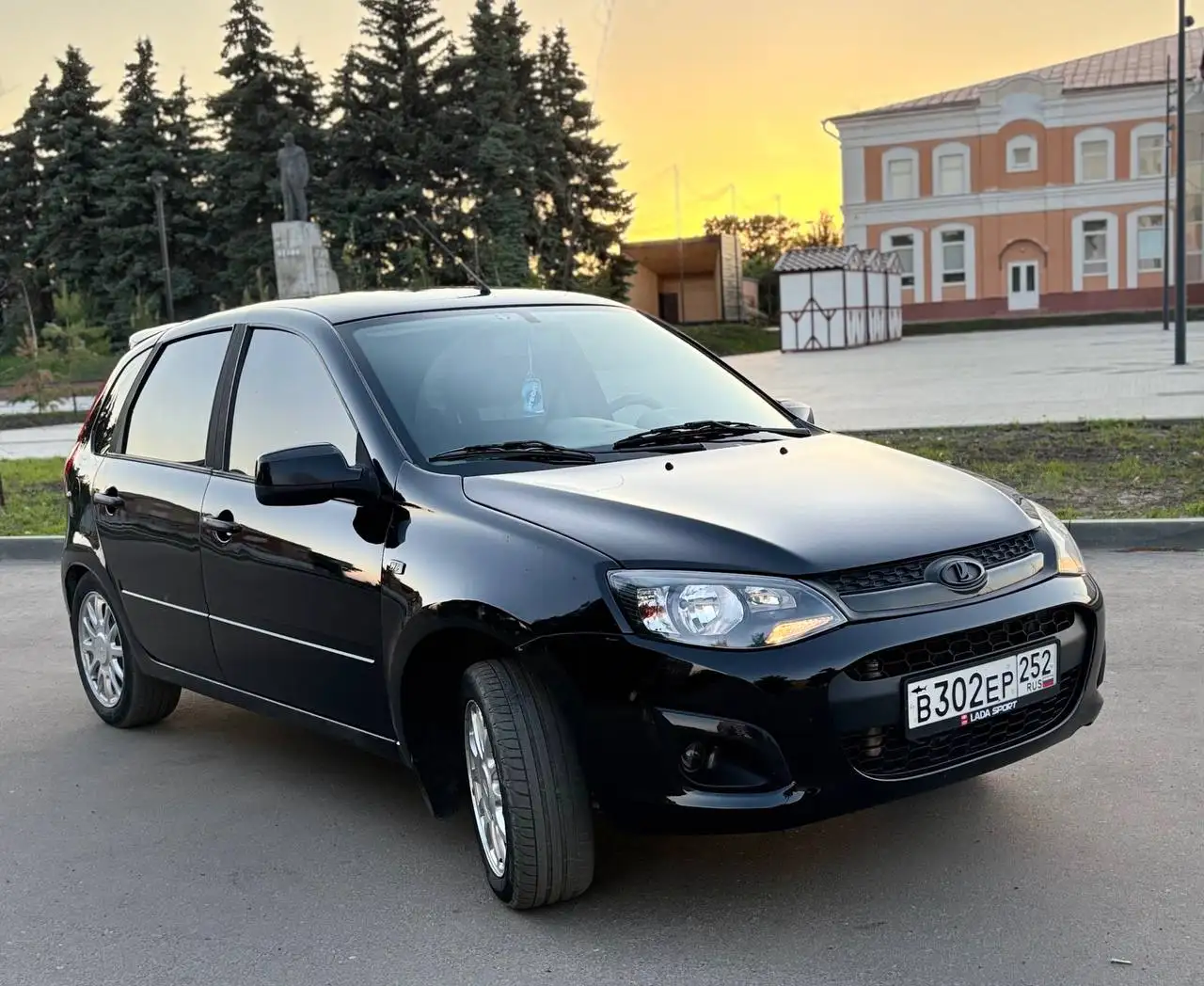 Lada Kalina 2 - Легковые автомобили (Авто) в Краснослободск