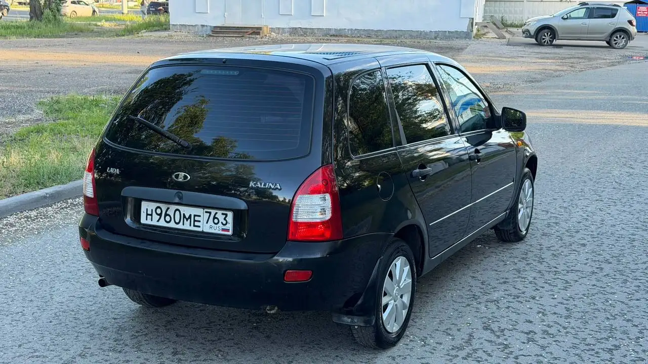 Лада Калина 2010 - Легковые автомобили (Авто) в Сызрань