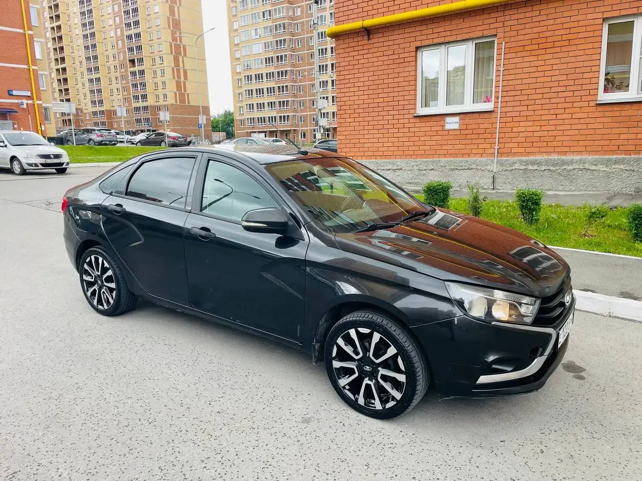 Лада Веста 2016 - Легковые автомобили (Авто) в Саранск