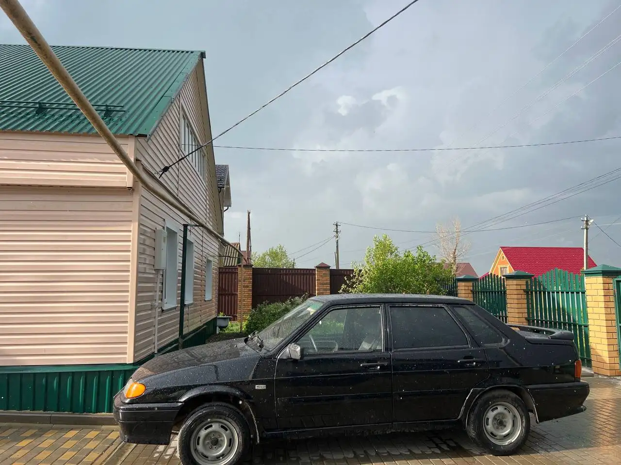 Toyota 11 год люкс отличное состояние - Легковые автомобили (Авто) в Неизвестно