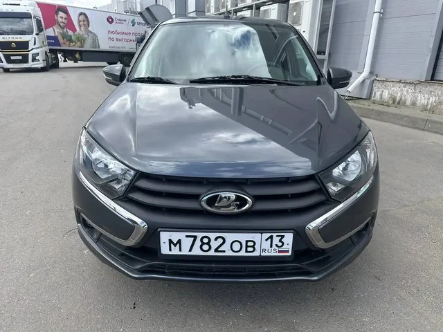 Продажа Лада Гранта, 2019 года, пробег 18000 км - Легковые автомобили в Саранск