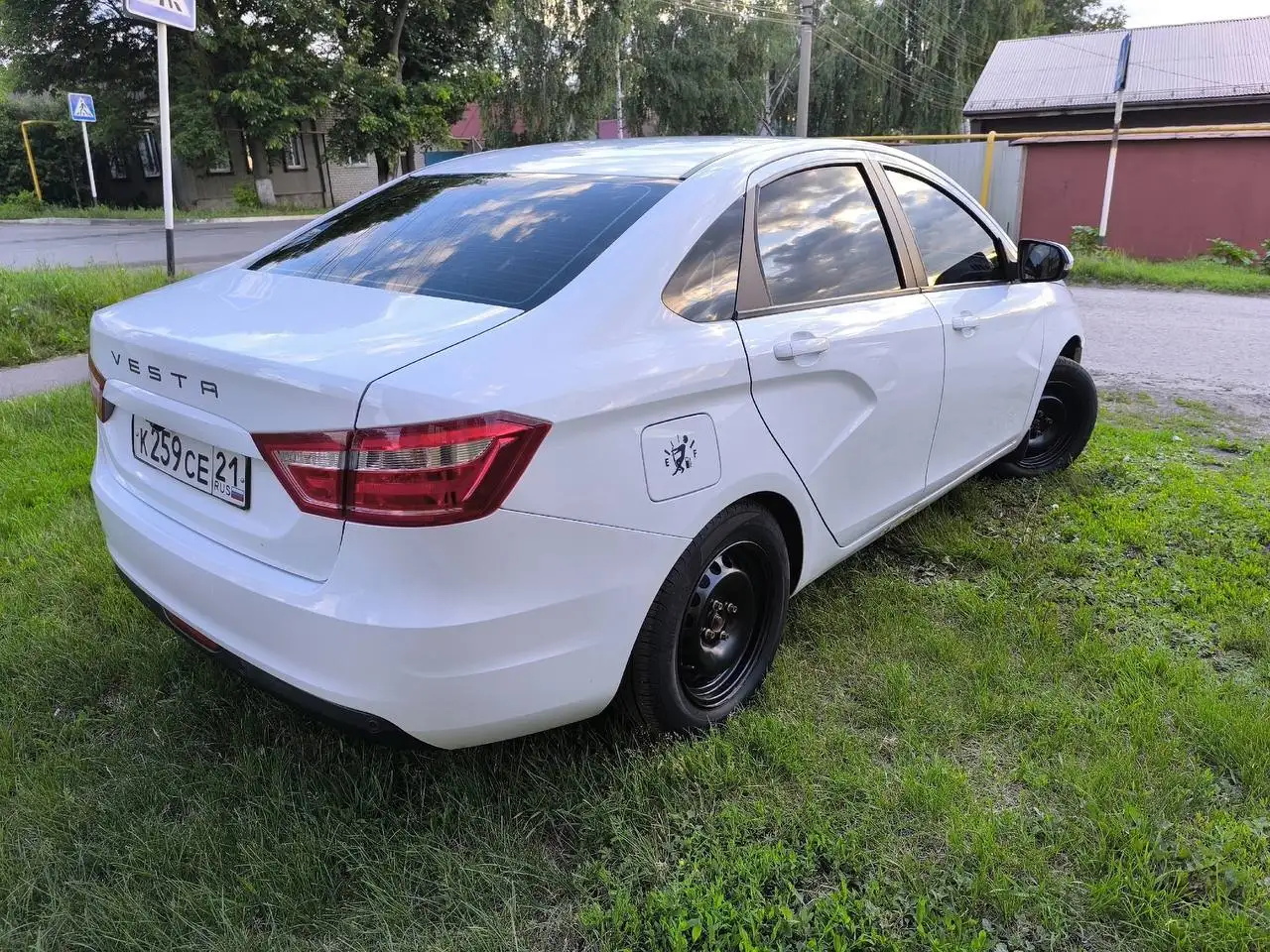 Продажа авто 2019 предмаксималка с пробитой коробкой - Легковые автомобили (Авто) в Алатырь