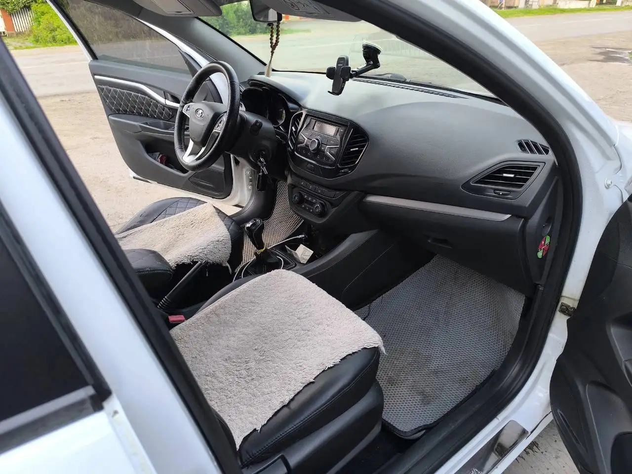 Продажа авто 2019 предмаксималка с пробитой коробкой - Легковые автомобили (Авто) в Алатырь