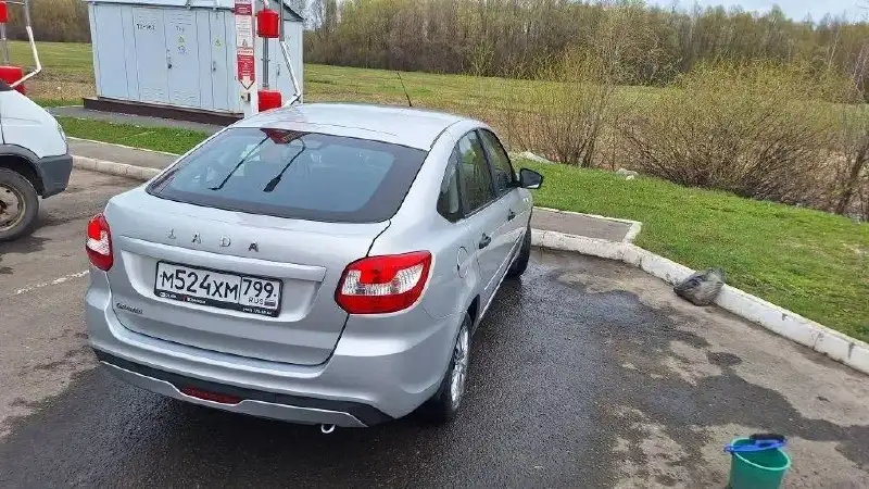 Лада Гранта 2021, пробег 50 тыс - Авто в Саранск