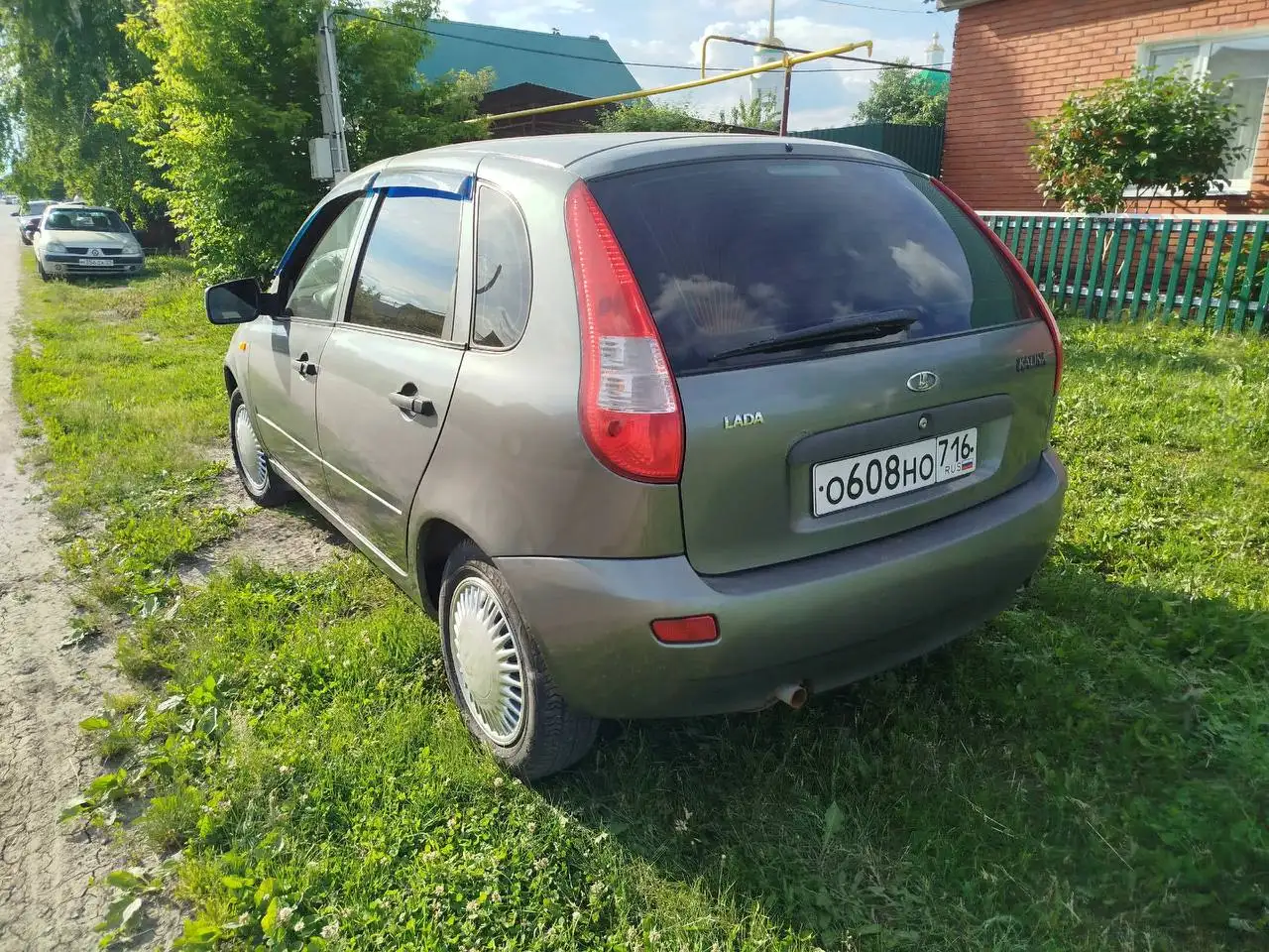Продажа автомобиля 2011 года - Легковые автомобили (Авто) в Саранск