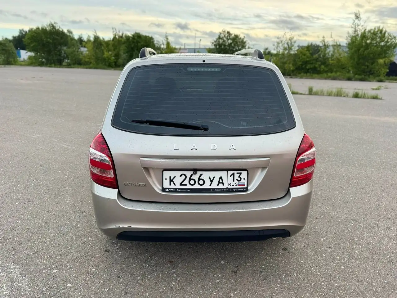 Лада Гранта универсал 2019 - Легковые автомобили (Авто) в Саранск
