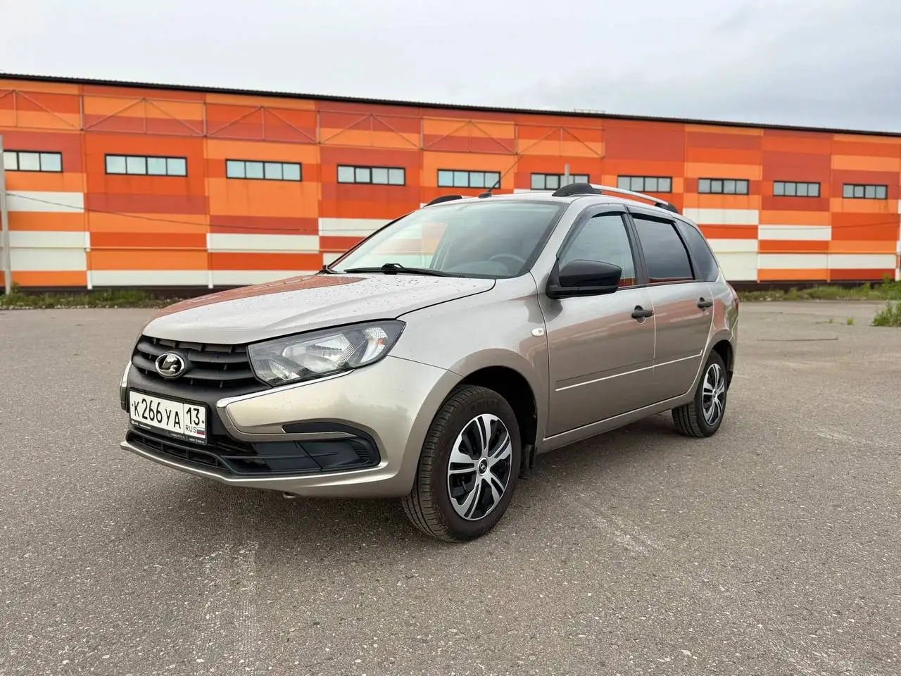 Лада Гранта универсал 2019 - Легковые автомобили (Авто) в Саранск