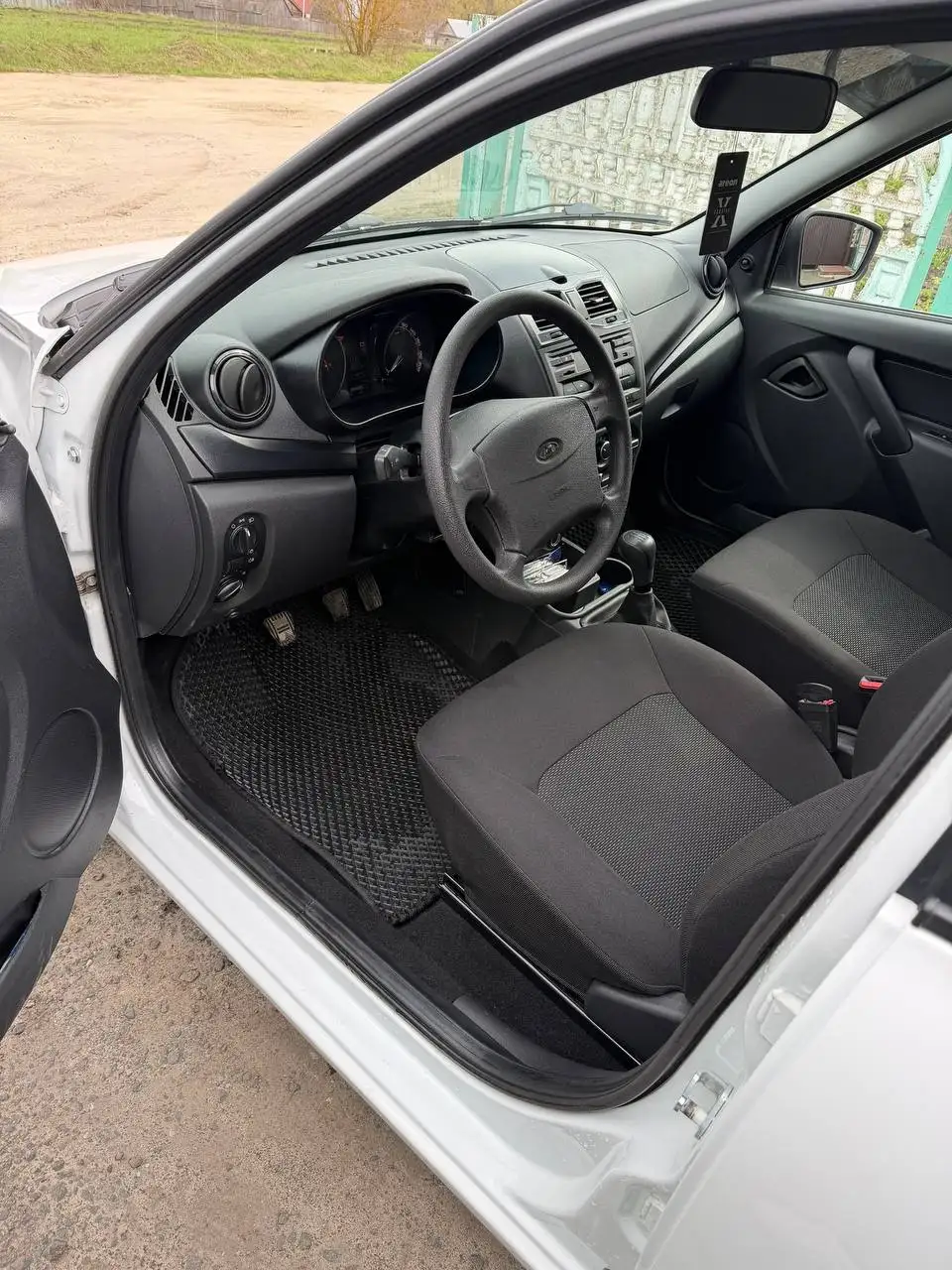 Лада 24 год, пробег 12 тыс, состояние нового - Легковой автомобиль (Авто) в Саранск
