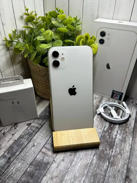 iPhone 11, 128GB - Смартфоны и планшеты в Саранск
