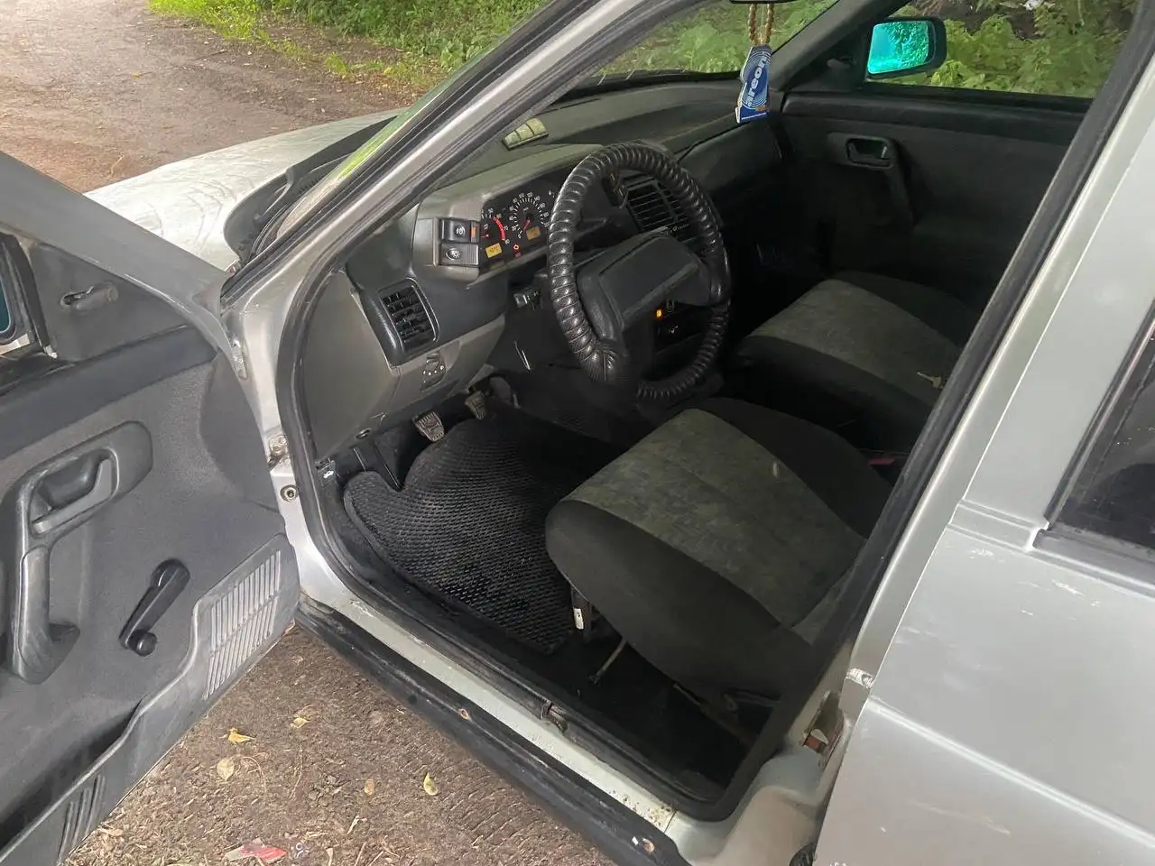 Продажа автомобиля 2002 года - Авто в Саранск