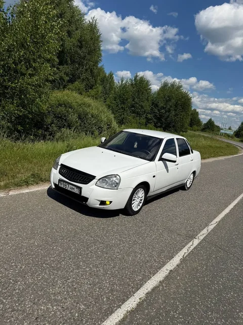 Продажа автомобиля 2011 года - Автоэлектроника и GPS в Саранск