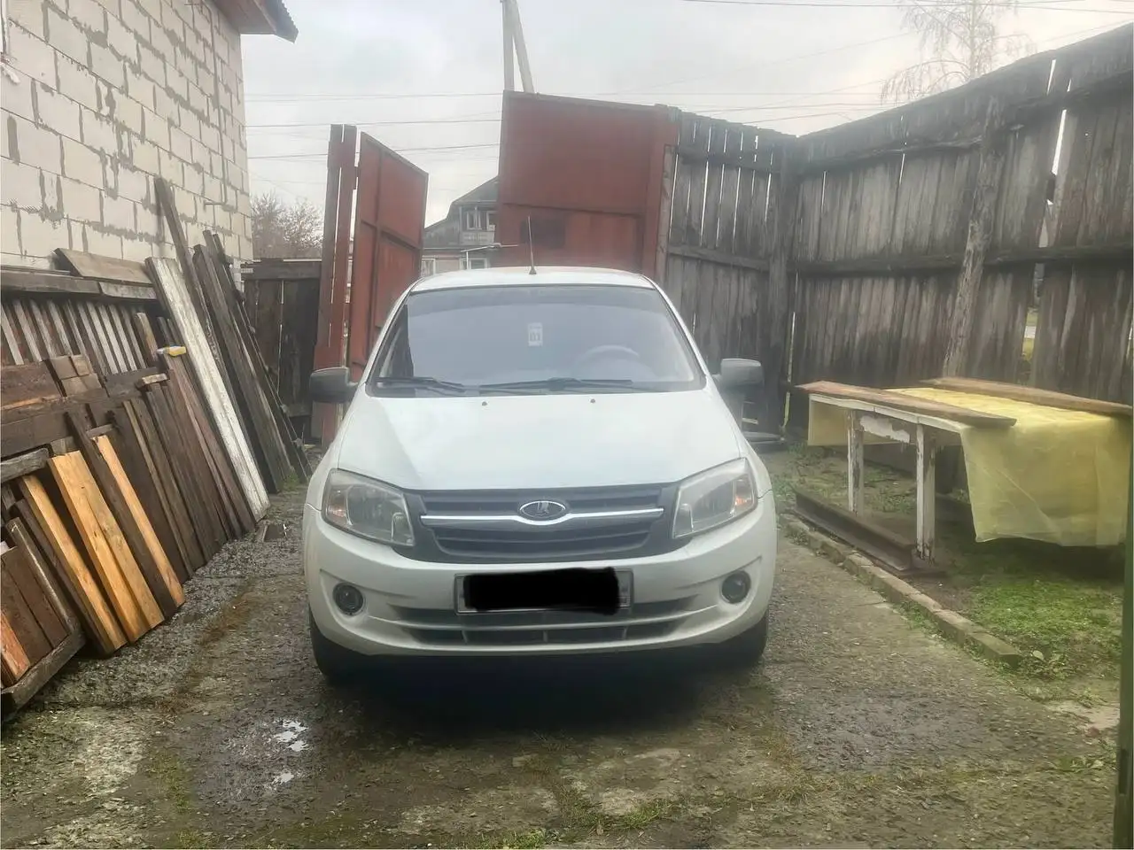 Лада Гранта 2014 - Авто в Нижний Ломов