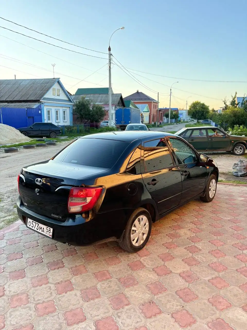 Лада Гранта 2013 - Легковые автомобили (Авто) в Кузнецк