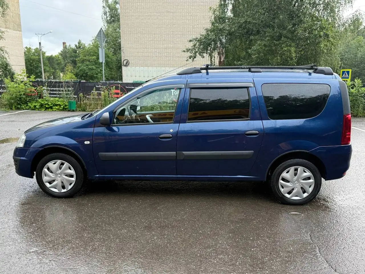 Lada Largus 2014 1.6 МТ ГБО - Легковые авто (Авто) в Саранск