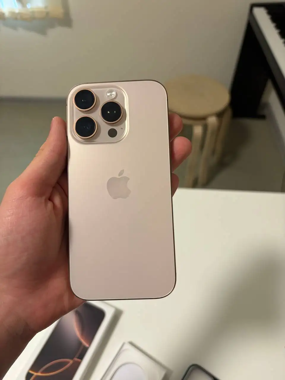 iPhone 16 Pro 256GB - Смартфоны и гаджеты (Электроника) в Саранск