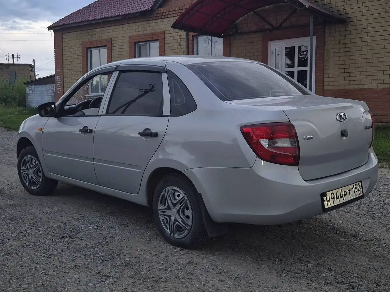 Продам Гранту 2015 - Легковые автомобили (Авто) в Саранск