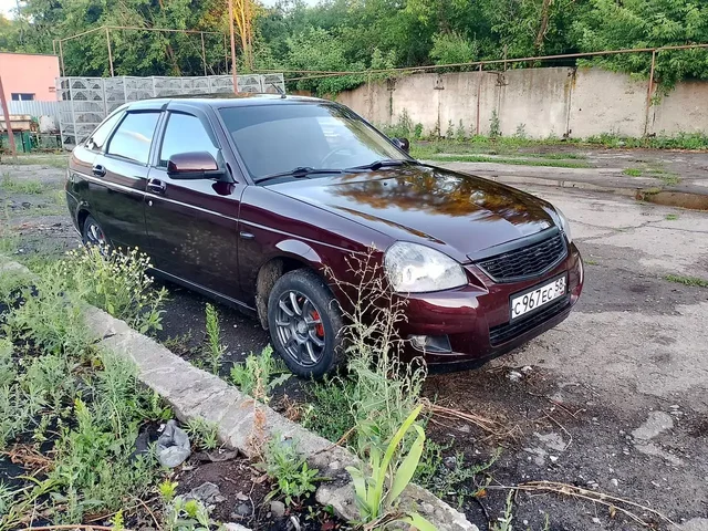 Лада Приора 2012, без ДТП, обслужена - Легковые автомобили в Пенза
