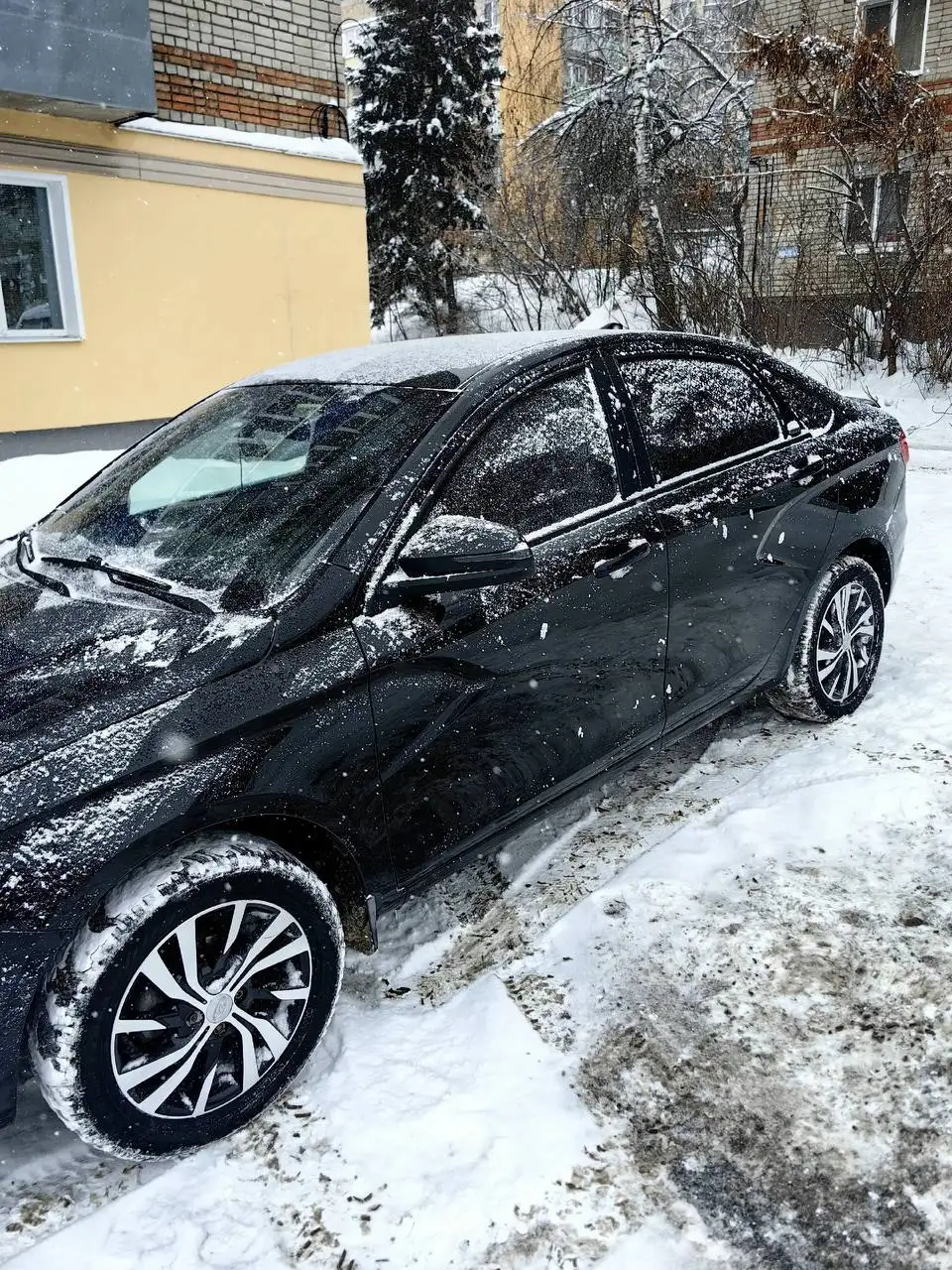 Lada Vesta Exclusive (2021) от собственника - Авто в Пенза