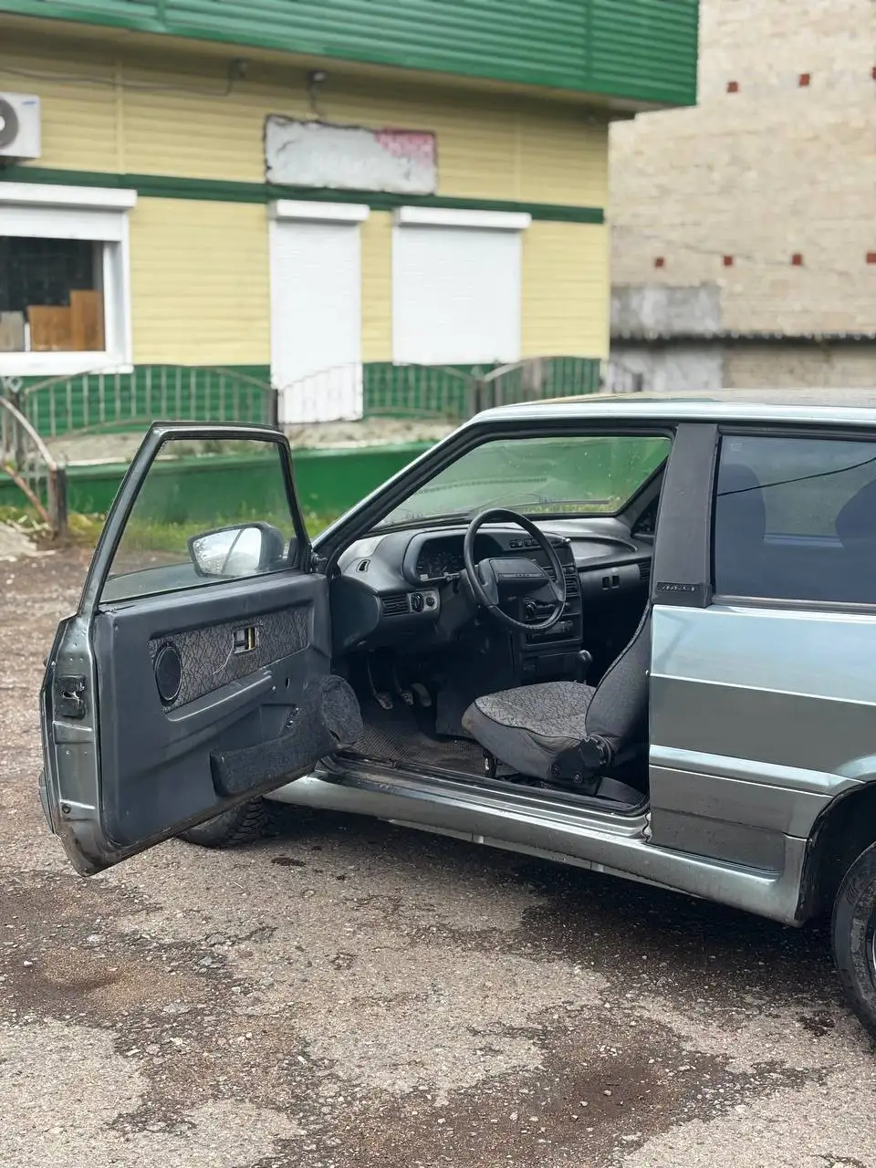 ВАЗ 21130 в хорошем состоянии, на ходу - Легковые автомобили (Авто) в Рузаевка