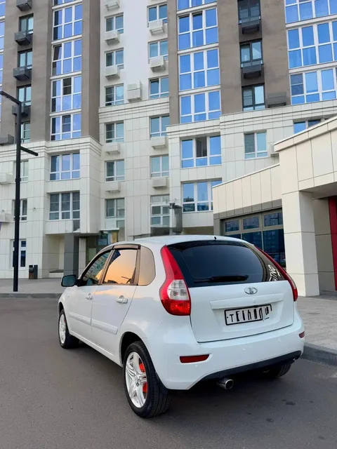 Lada Kalina 2 хэтчбек, 2013 г., 187000 км - Легковые автомобили в Пенза