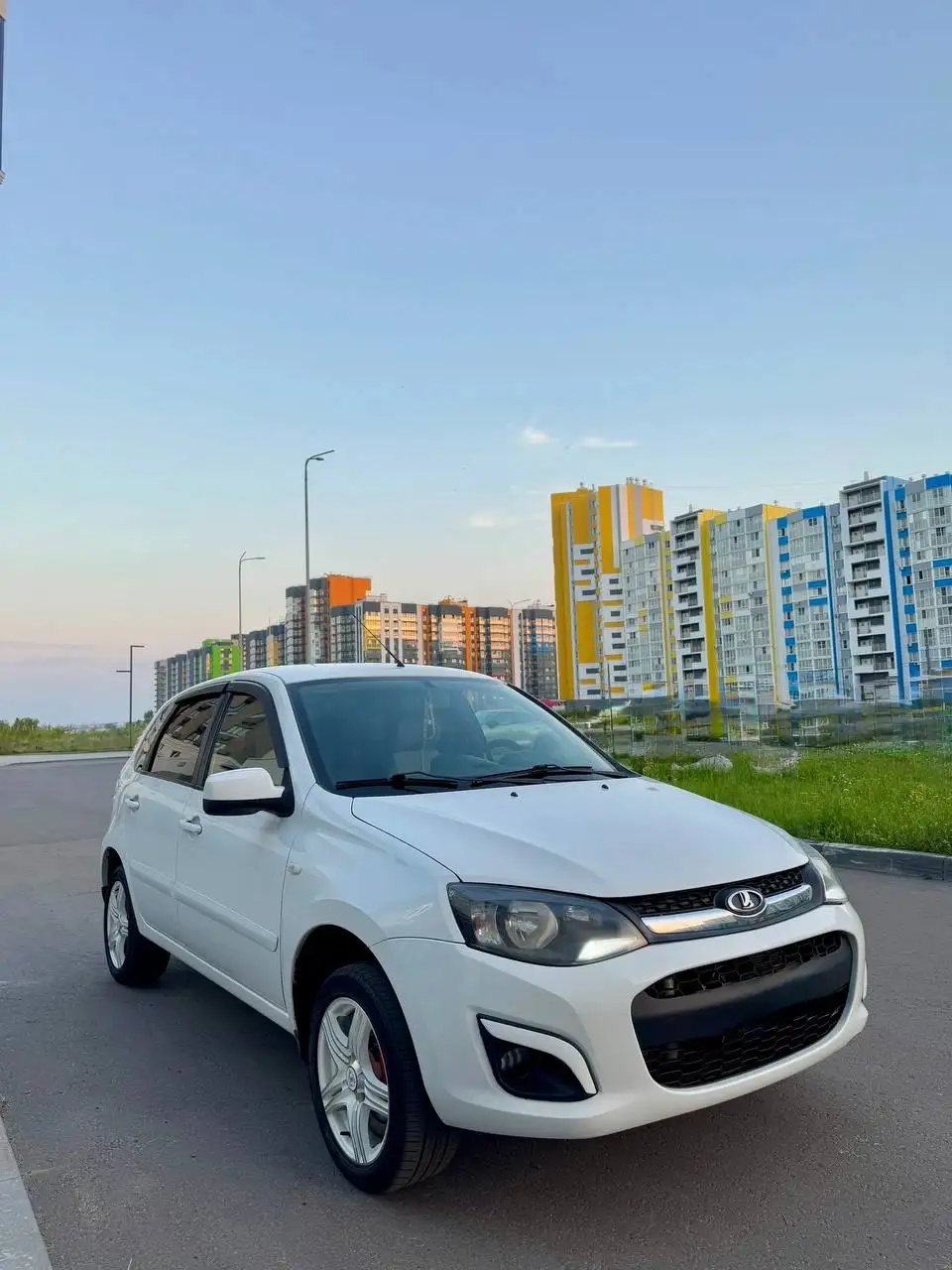 Lada Kalina 2 хэтчбек, 2013 г., 187000 км - Легковые автомобили (Авто) в Пенза