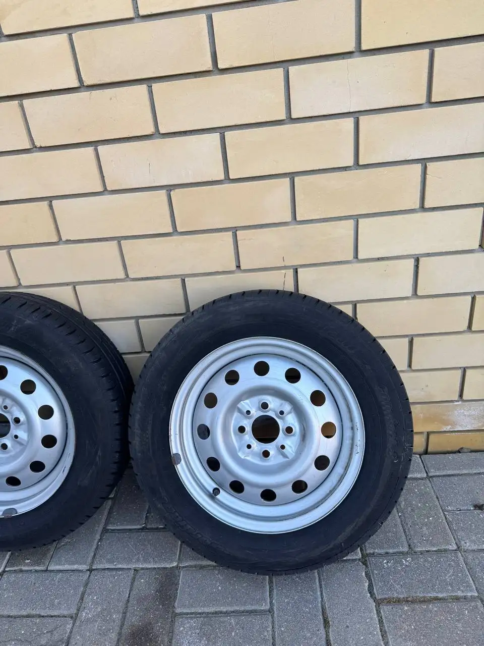 Резина со штампами Cordiant 175/65 14R для Лада Гранта - Шины и диски (Запчасти) в Нижний Новгород