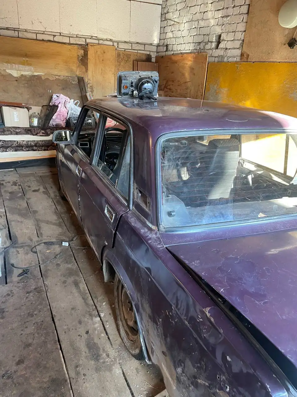 Продажа ВАЗ 2107 2001 года без мотора - Легковые автомобили (Авто) в Нижний Новгород