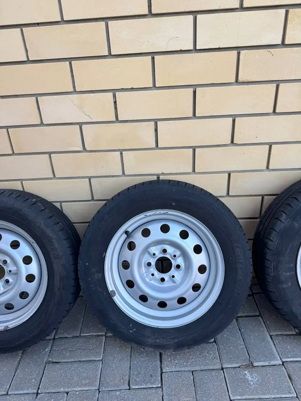 Резина со штампами Cordiant 175/65 R14 с авто Гранта - Шины и диски (Авто) в Нижний Новгород