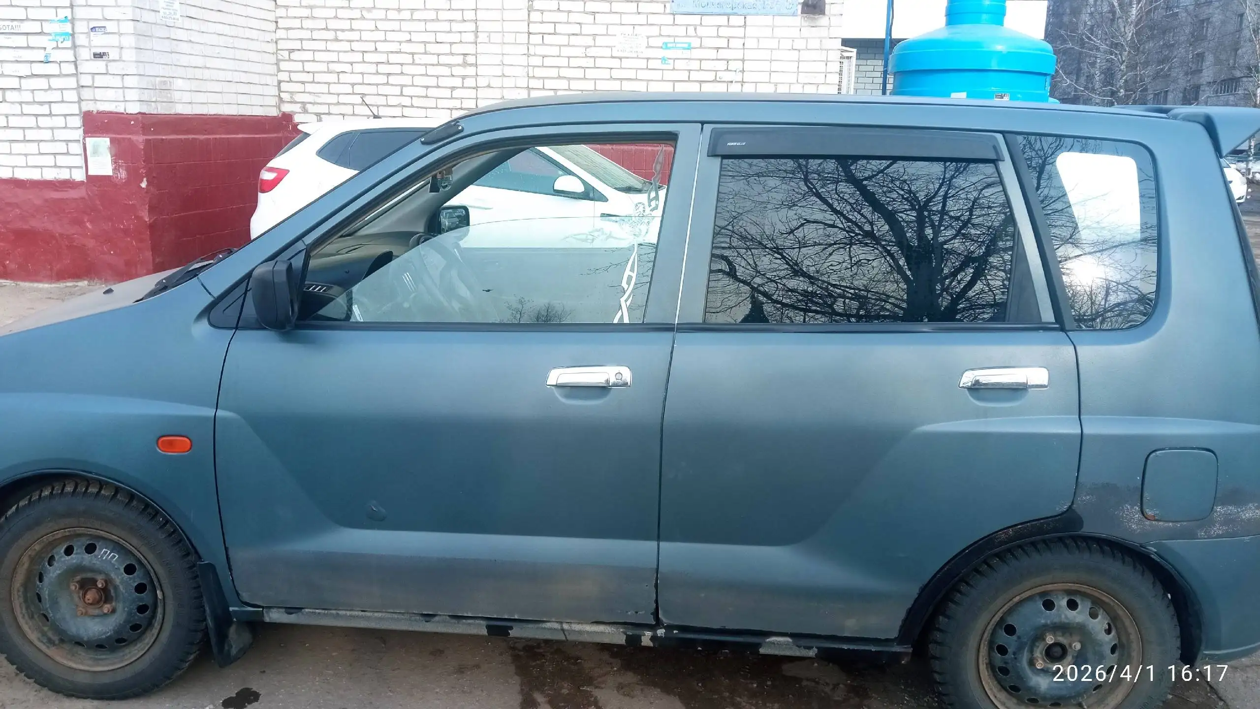 Продажа автомобиля Mitsubishi 1.3 с переваренными порогами - Легковые автомобили (Авто) в Нижний Новгород