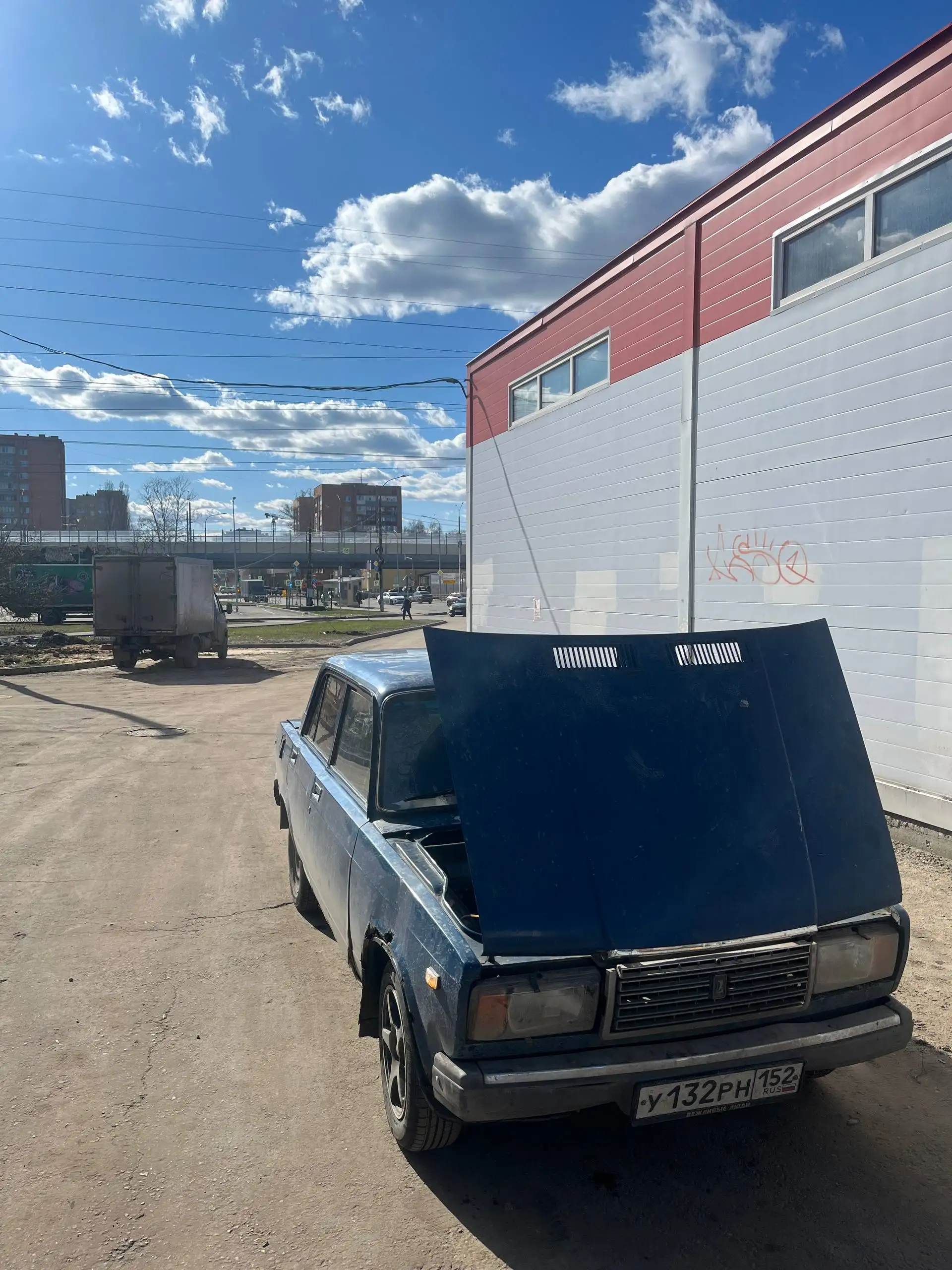 Продажа ВАЗ 2107 2001 года на условном ходу - Легковые автомобили (Авто) в Нижний Новгород