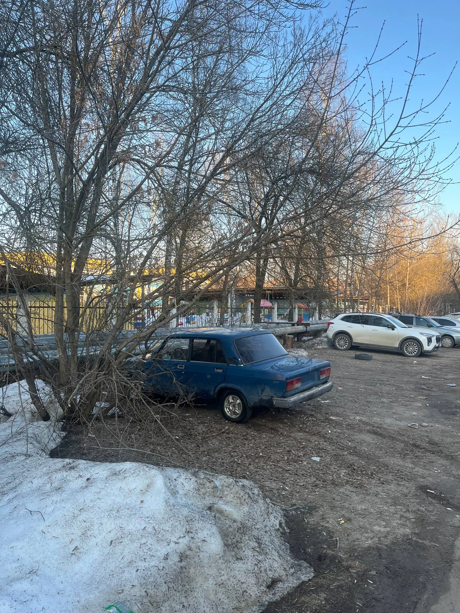 Продажа ВАЗ 2107 2001 года на условном ходу - Легковые автомобили (Авто) в Нижний Новгород