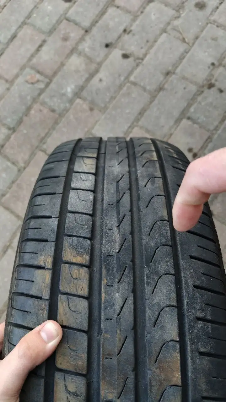 Шины Pirelli P7 205/50/17 с пробегом 16 тысяч км - Шины и диски (Запчасти) в Нижний Новгород