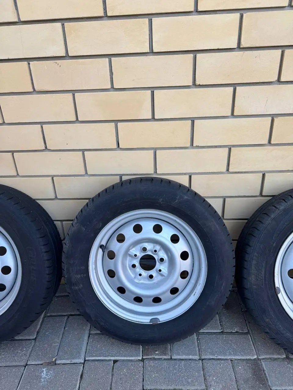 Резина со штампами Cordiant 175/65 14R для Гранты - Шины и диски (Авто) в Нижний Новгород