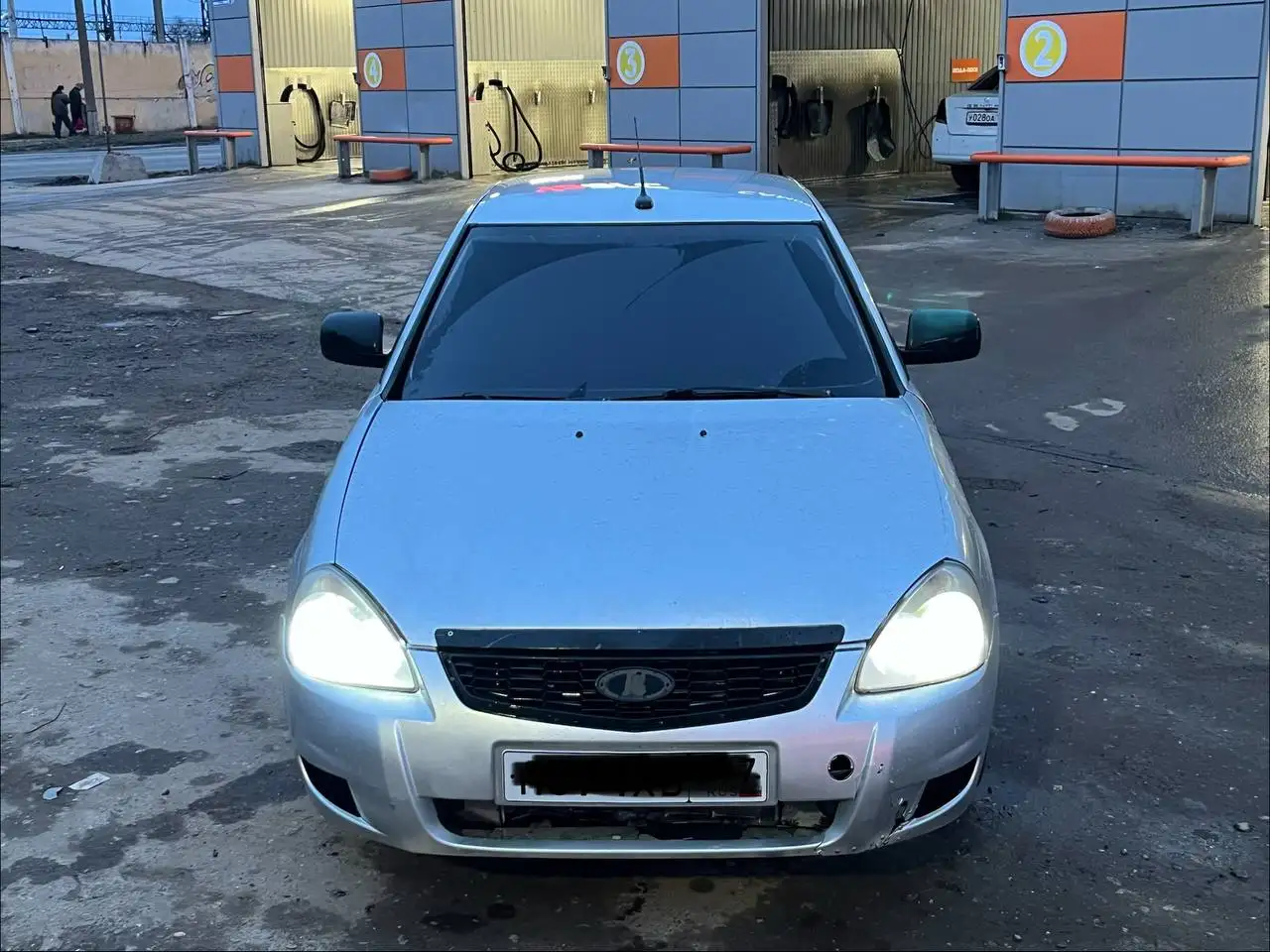 Продажа автомобиля 2012 года с кондиционером и навигацией - Легковые автомобили (Авто) в Нижний Новгород