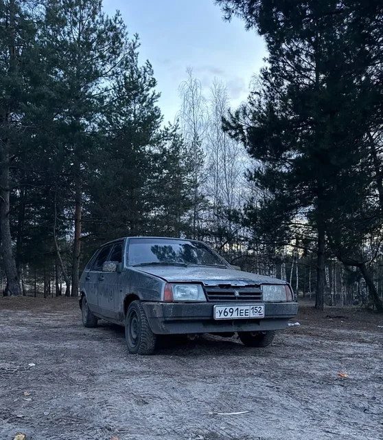 ВАЗ 2109 инжектор 2003 года в хорошем состоянии - Внедорожники/кроссоверы в Нижний Новгород