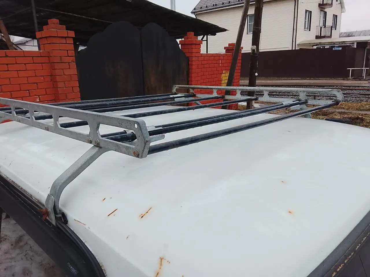 Багажник на крышу, фары, железо на классику и штампы - Автозапчасти (Запчасти) в Нижний Новгород