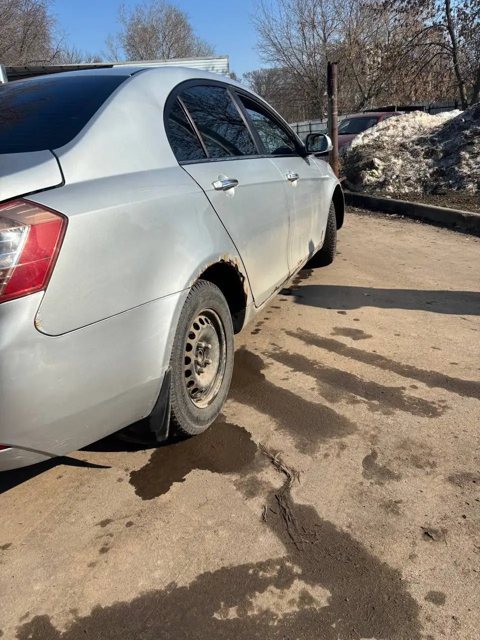 Продам или обменяю Эмгранд ес7 1.5 - Легковые автомобили (Авто) в Нижний Новгород